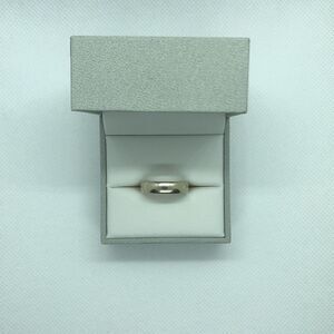 💛 10k White Gold Plain Wedding Band